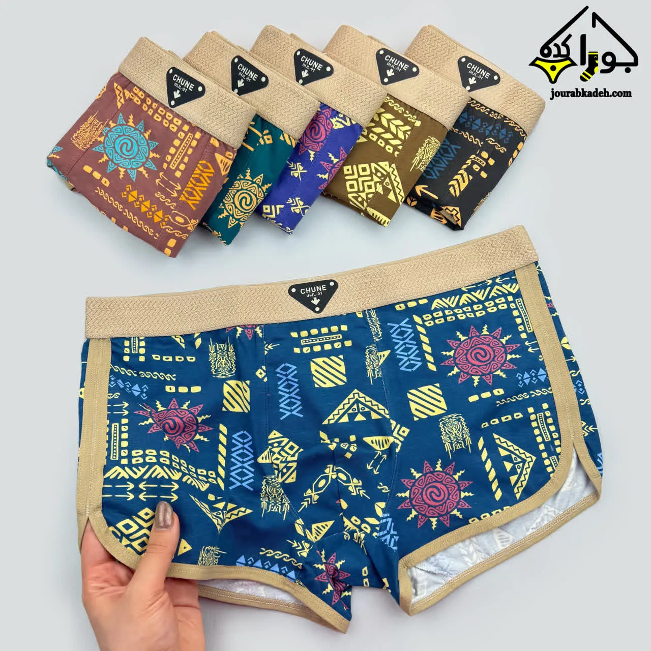 شورت نیمپا اسکاتی طرح مردان خورشید برند کاتن