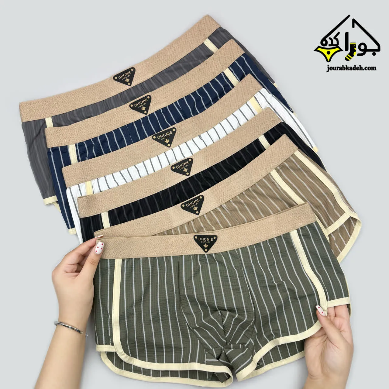شورت نیمپا مردانه مدل اسکاتی طرح  کبریتی راه راه برند کاتن